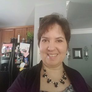 Meet your Posher, Nikki